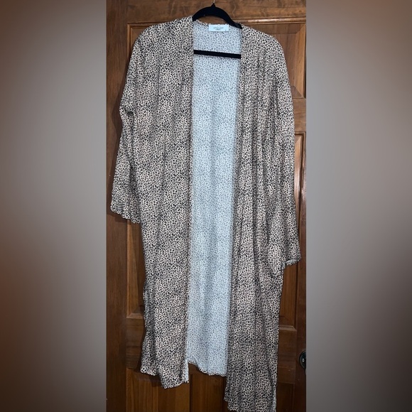 Carly Jean Los Angeles Sweaters - Carly Jean leopard cardigan​​​